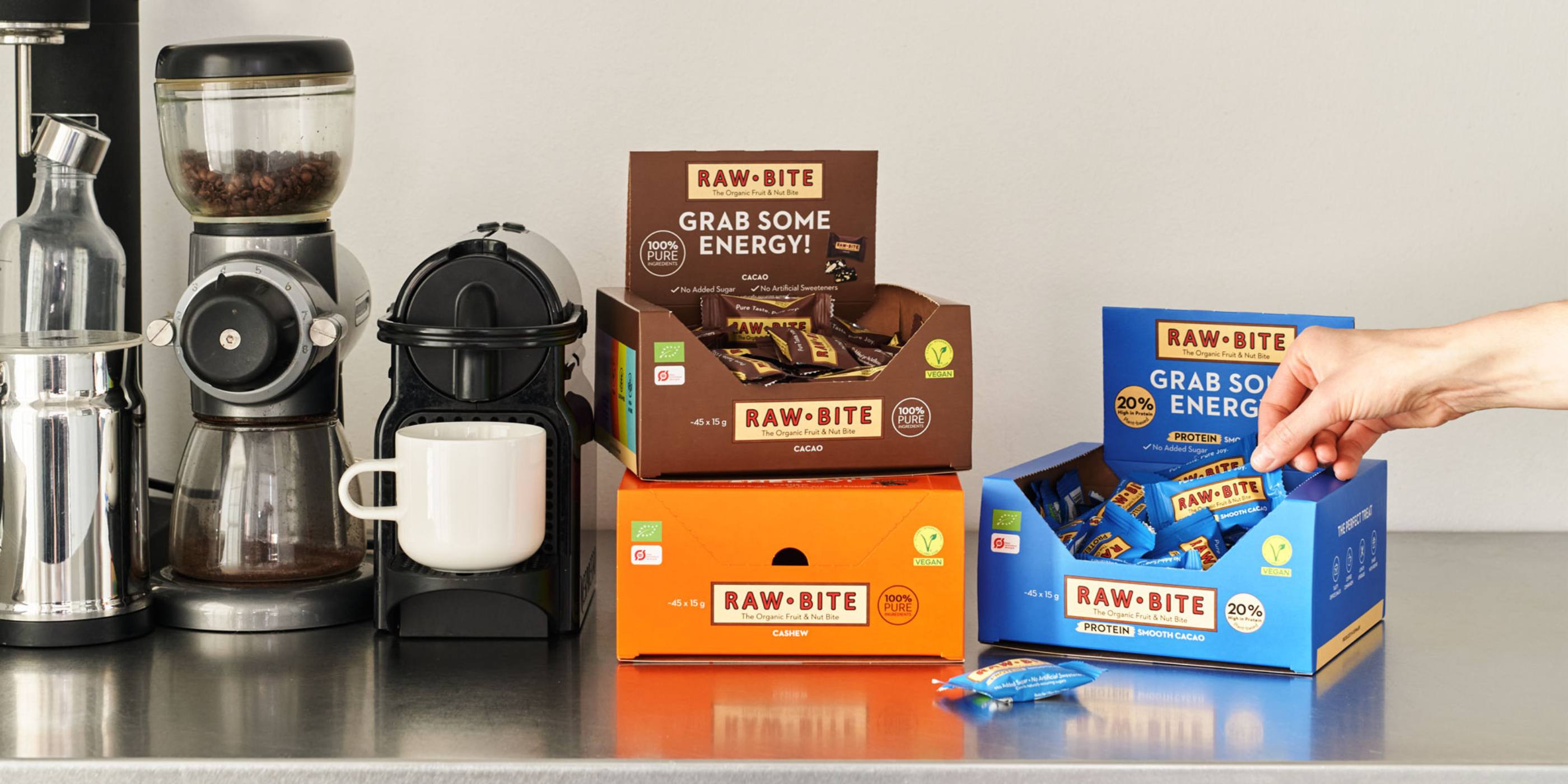 RAWBITE Office Boxes bei der Kaffeemaschine